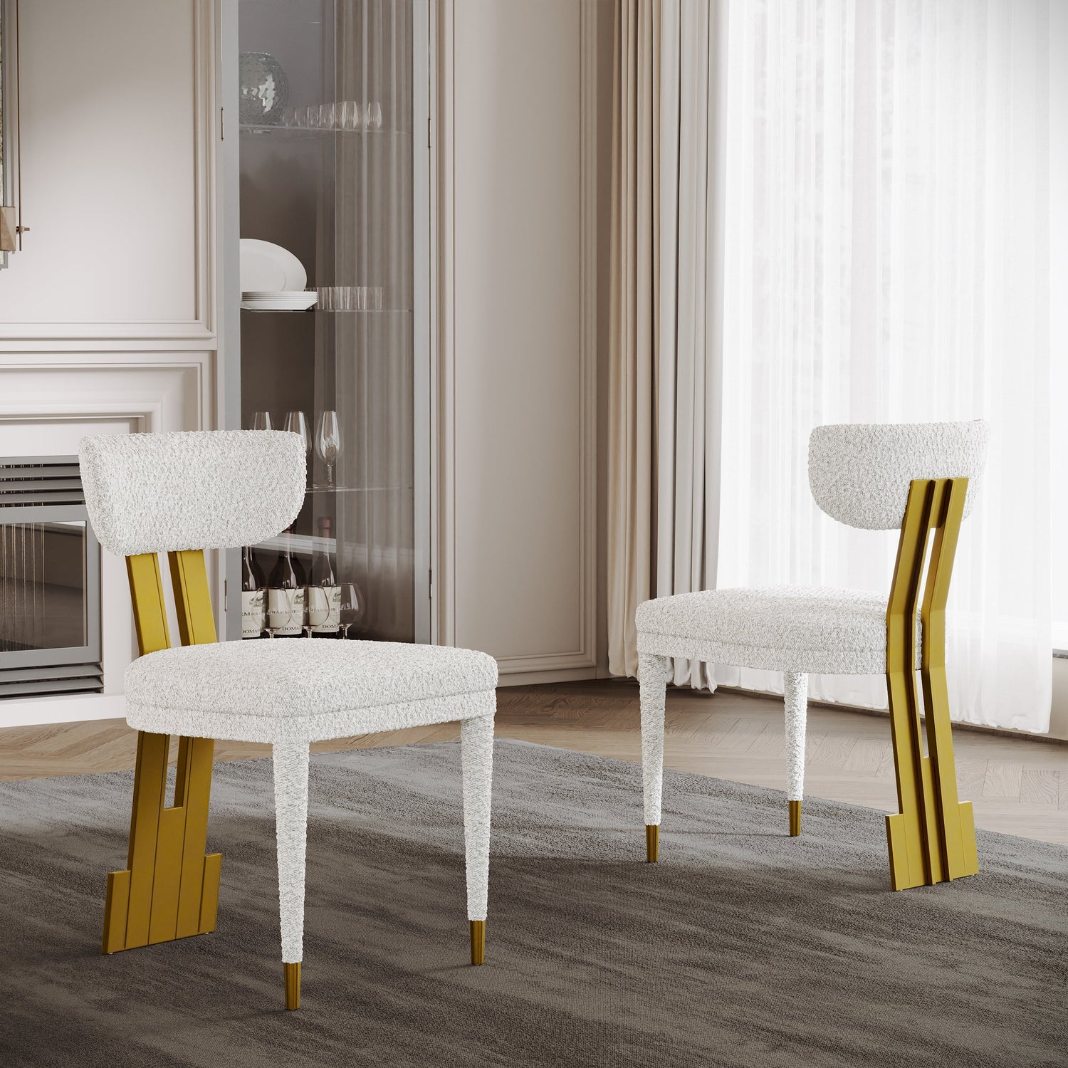 Brushed gold dining chair, curved back, stainless steel material, giving you a comfortable experience