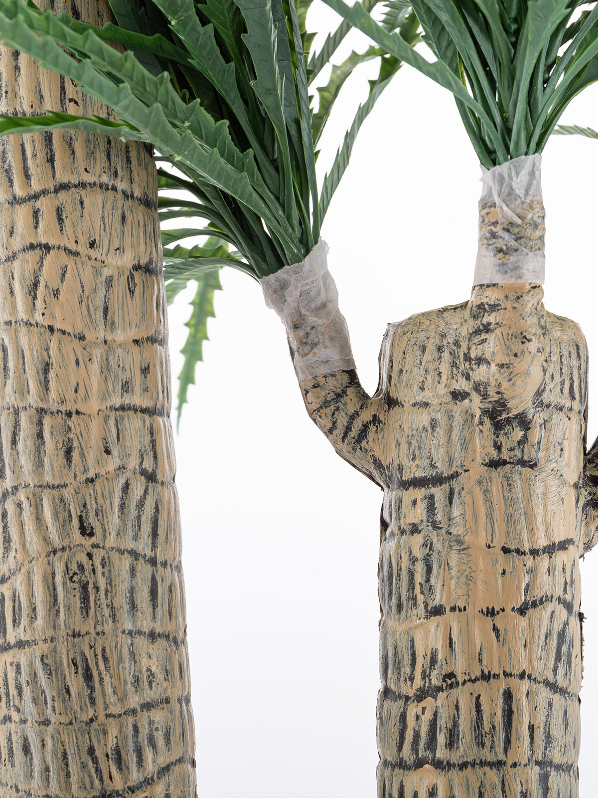 Artificial Serrated Leaf Tree |47" Tall | Gold metal pot | A101