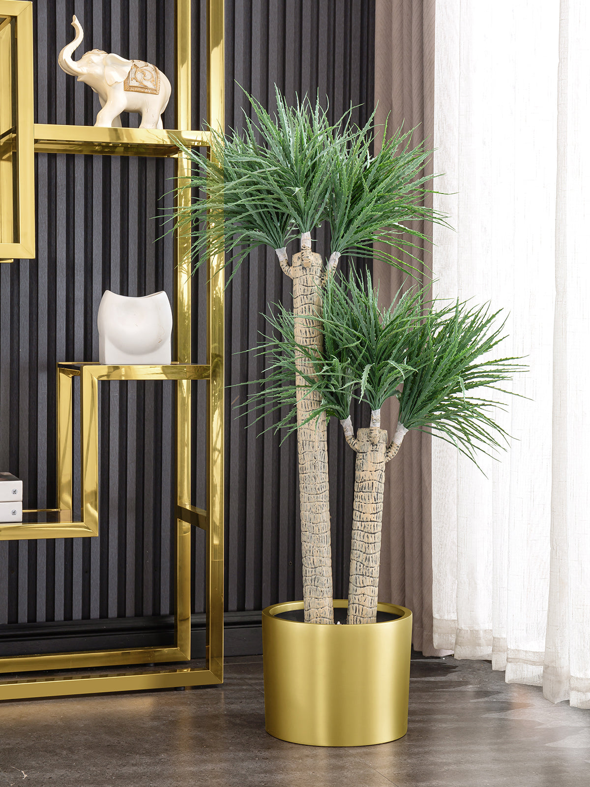 Artificial Serrated Leaf Tree |47" Tall | Gold metal pot | A101