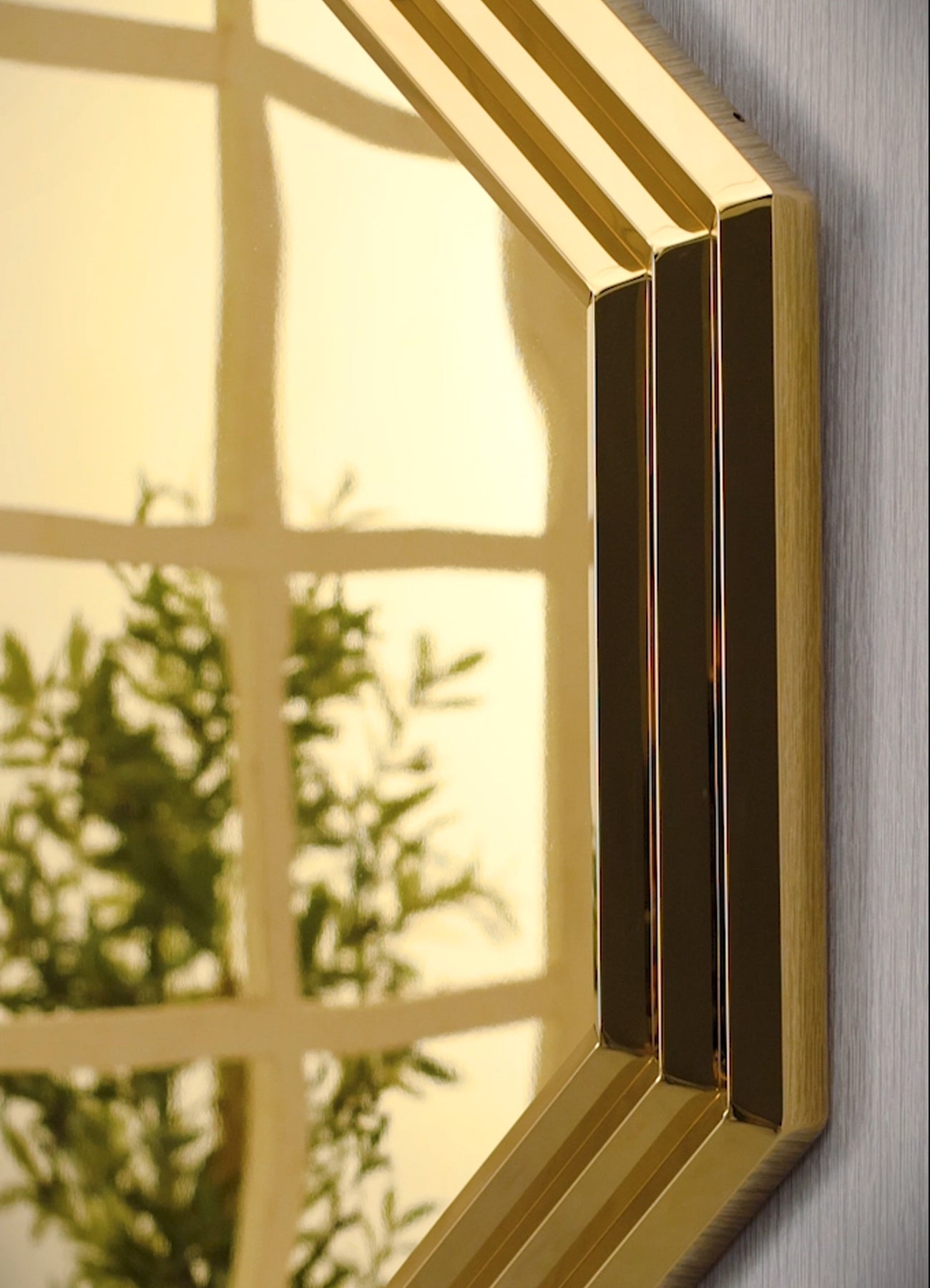 Gold 24" Octagon Geometric Mirror Wall | W101